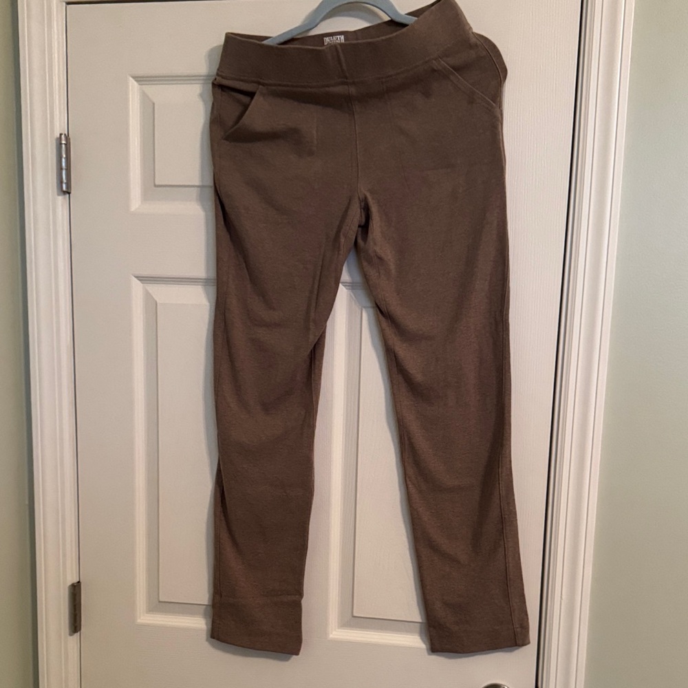 Duluth Trading Co  Brown Leggings